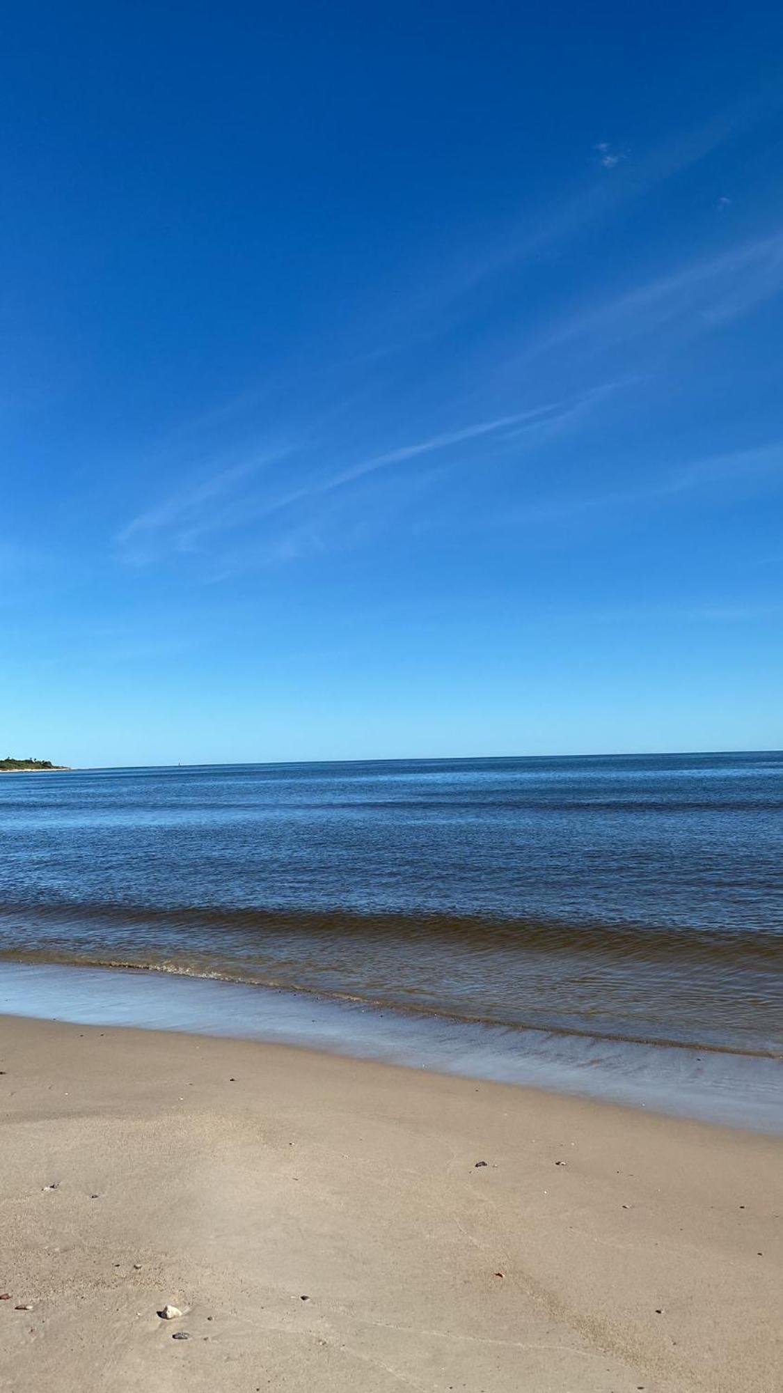 La Quimera a pasos de la playa Atlántida Exterior foto