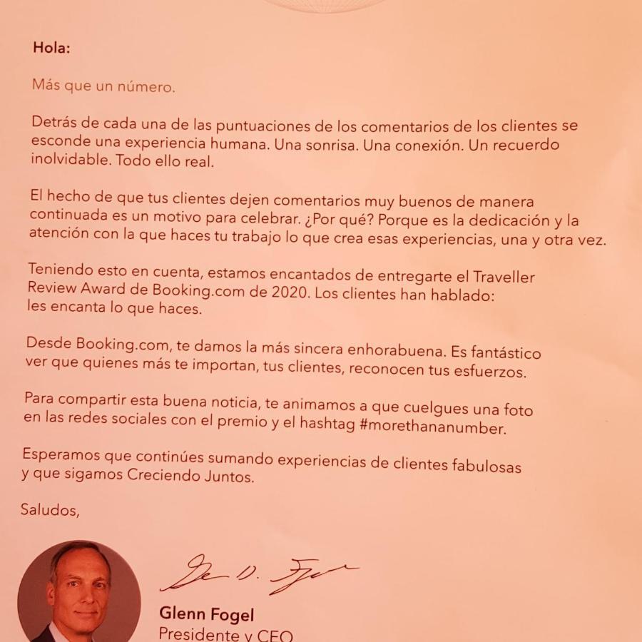 La Quimera a pasos de la playa Atlántida Exterior foto